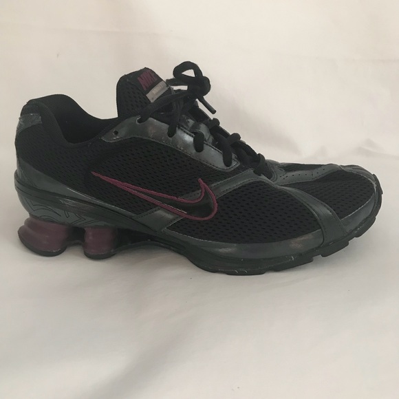 Nike | Shoes | Womens Nike Navina 2 Shox Sneakers Black Size 8 | Poshmark